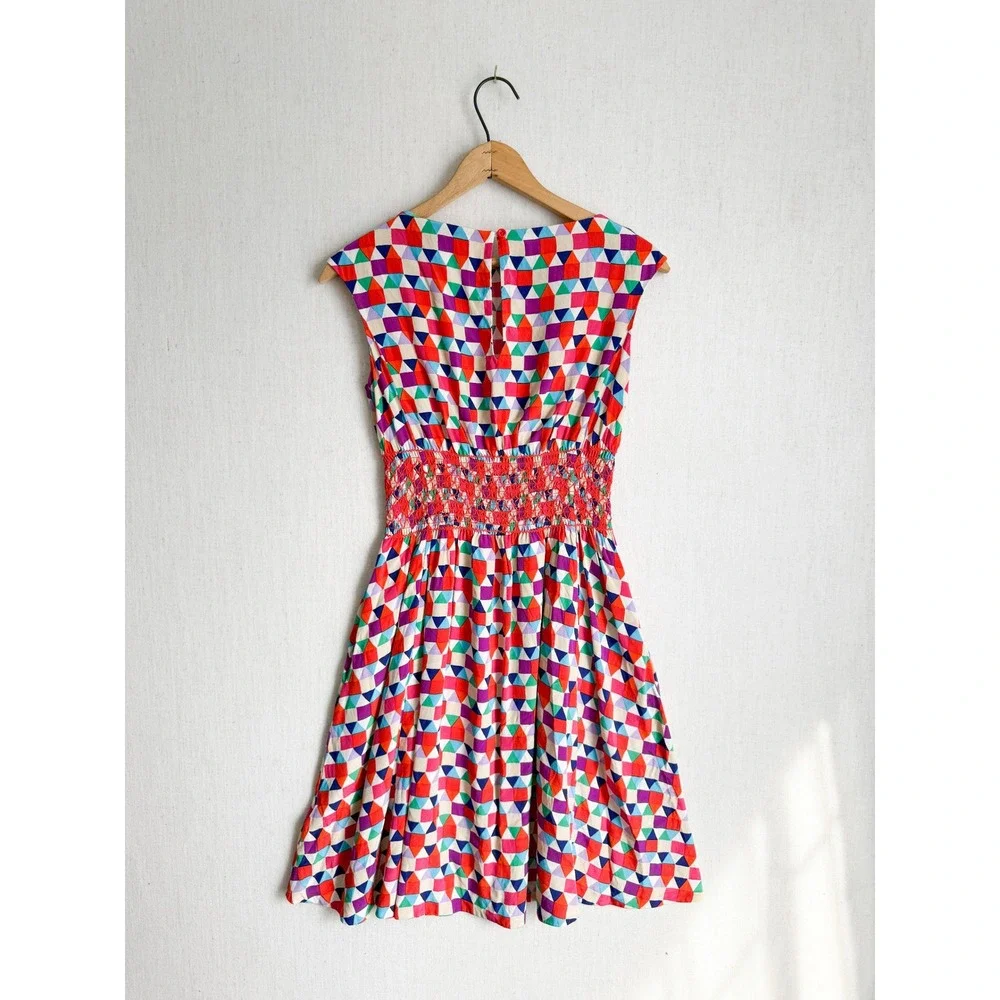 Kate Spade New York Abbey Silk Geometric Triangle Smocked Waist Dress Size 0 - Picture 5 of 5